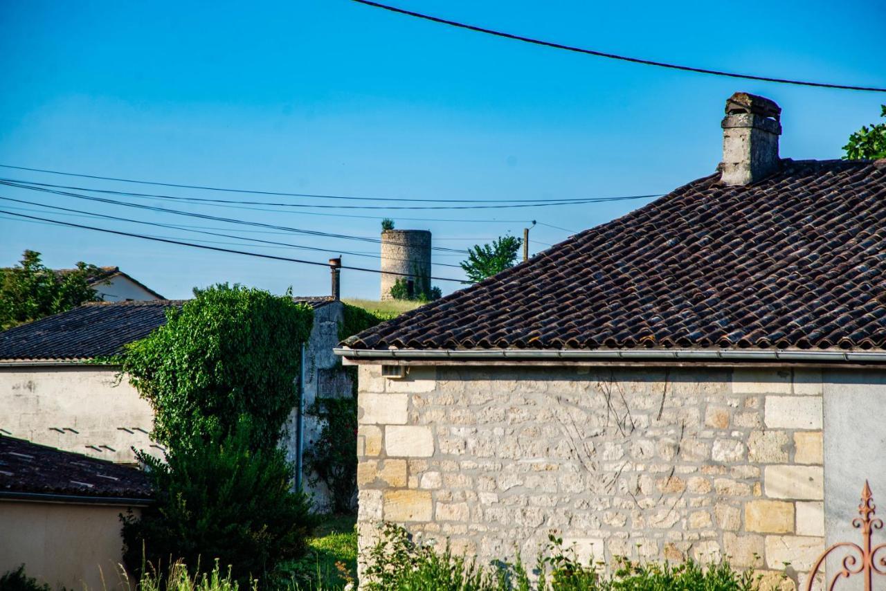 Saint-Michel-de-Fronsac La Closerie De Fronsac מראה חיצוני תמונה
